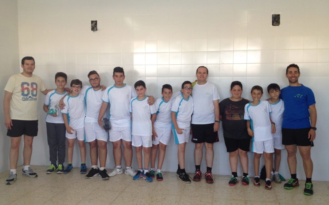 FIN DE CUSO 2015/2016 DE LA ESCUELA MUNICIPAL DE TENIS