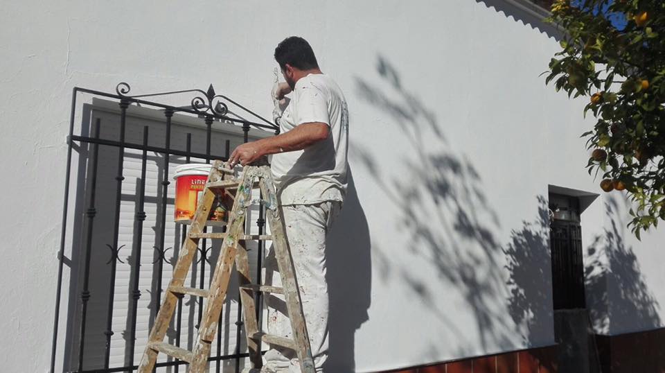 Finalizadas las obras de mantenimiento y mejora del centro cívico de Villalón. 1