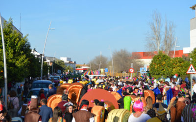 MULTITUDINARIO CARNAVAL EN FUENTE PALMERA