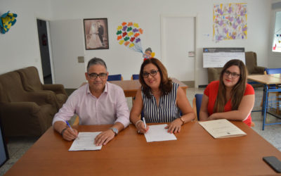FIRMA DEL CONVENIO DE COLABORACIÓN CON LA ASOCIACIÓN DE ALZHEIMER