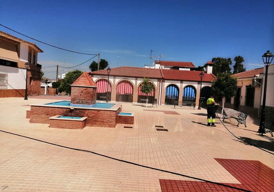 LABORES DE DESINFECCIÓN VIARIA FRENTE AL COVID 19