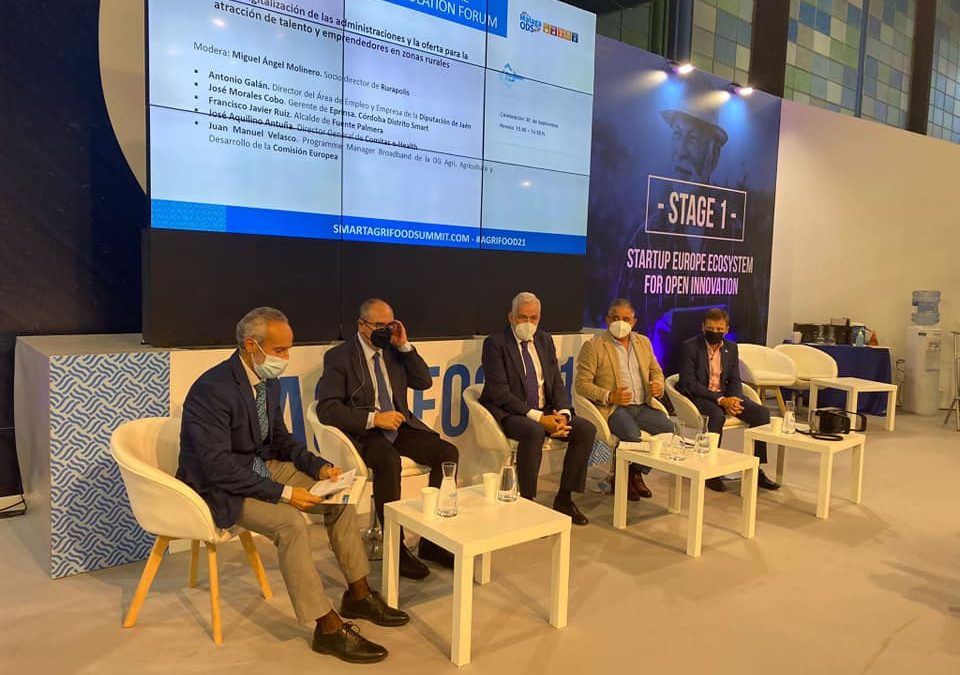EL AYUNTAMIENTO PARTICIPA EN LA FERIA «SMART AGRIFOOD SUMMIT» DE MÁLAGA