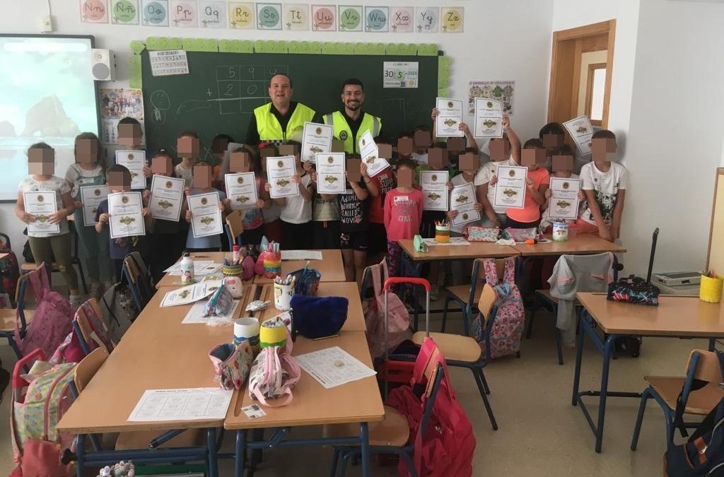 La Policía Local imparte jornadas de seguridad vial al alumnado de La Colonia